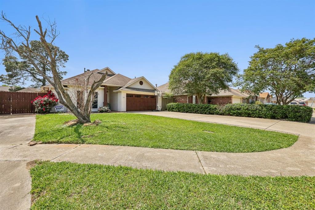 749 Eveningview Lane, Port Neches, Texas image 3