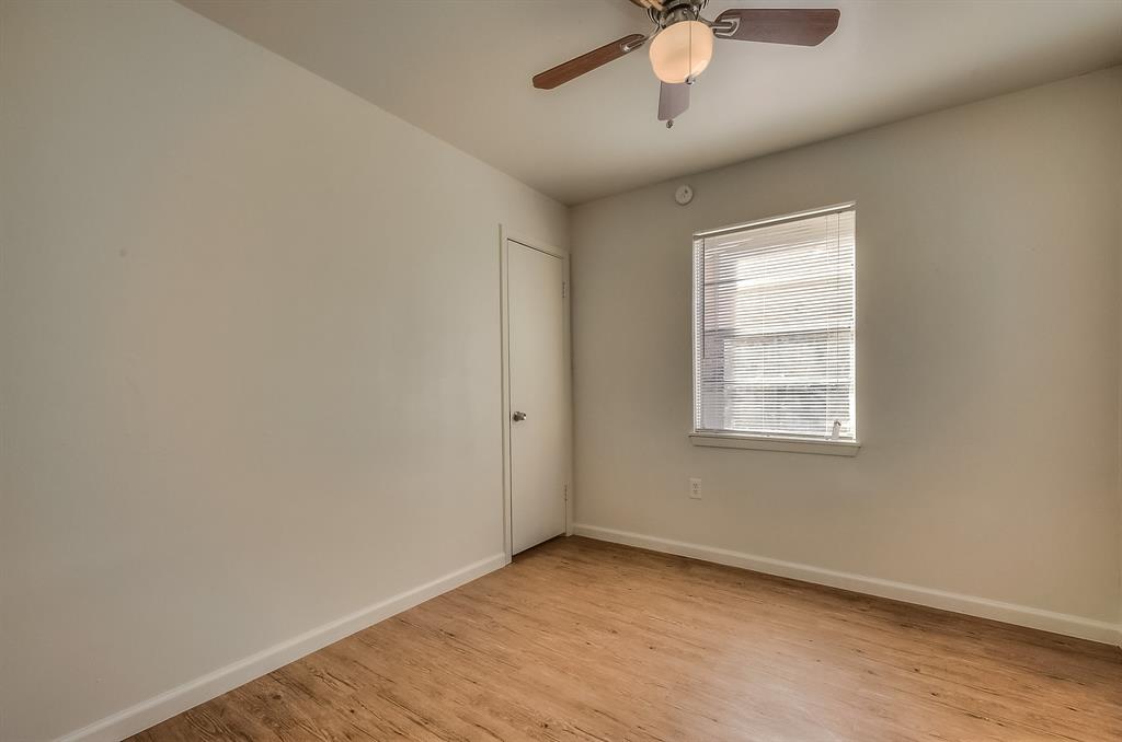 7502 Plover Circle, Texas City, Texas image 11