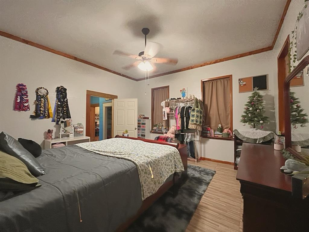 40 Avenue H, Markham, Texas image 11