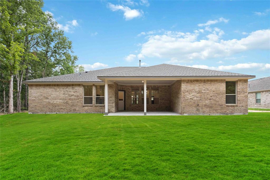 155 Valley Ranch Trail, Dayton, Texas image 36
