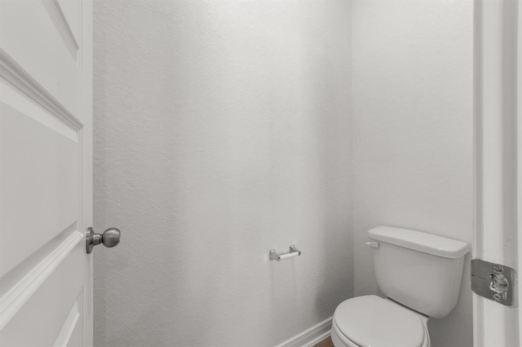155 Valley Ranch Trail, Dayton, Texas image 33