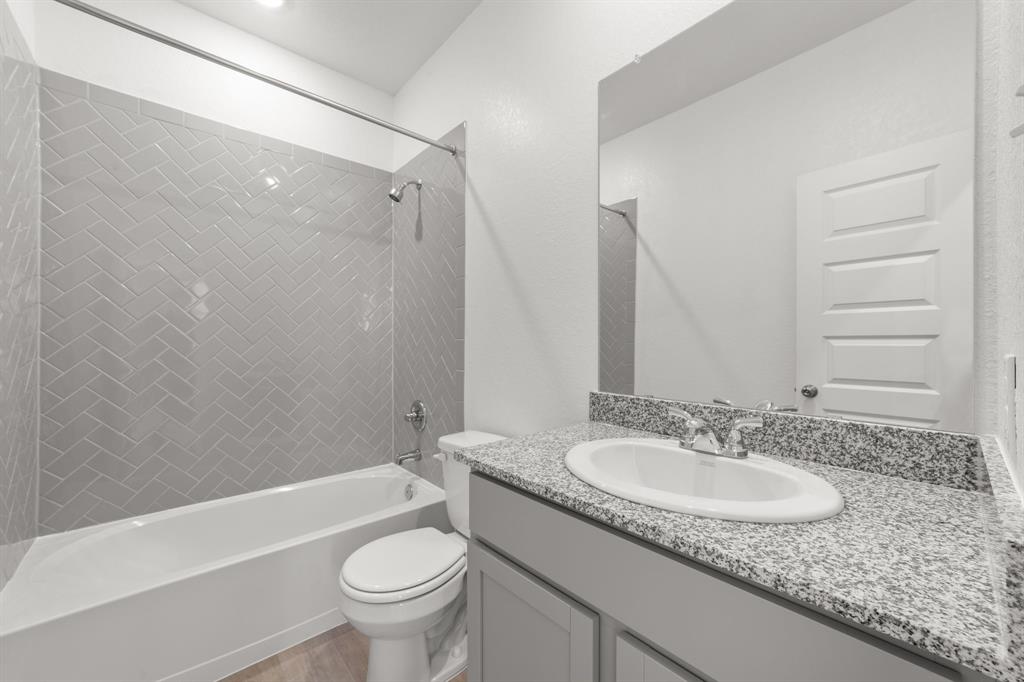 155 Valley Ranch Trail, Dayton, Texas image 18