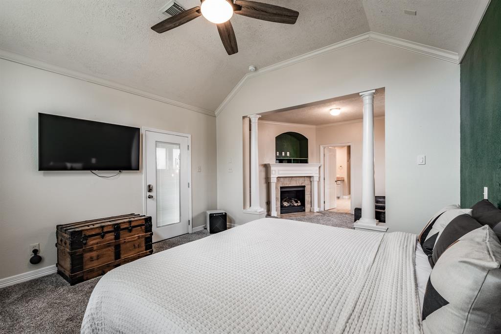 204 Grand Creek Drive, League City, Texas image 18