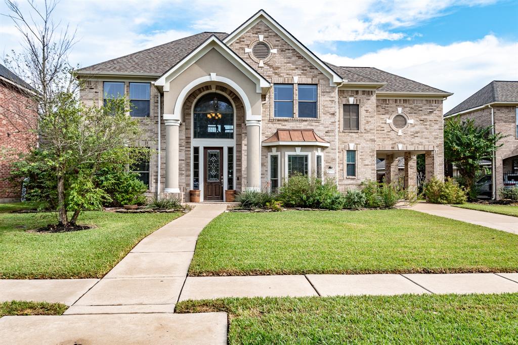 204 Grand Creek Drive, League City, Texas image 1