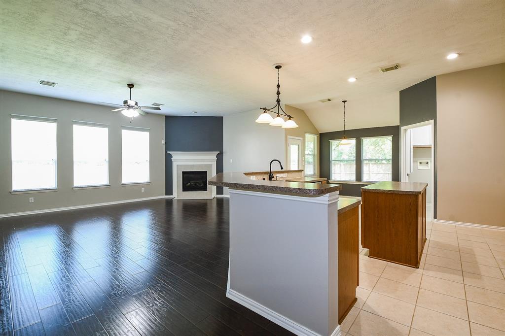 18002 Outback Lakes Trail, Humble, Texas image 9