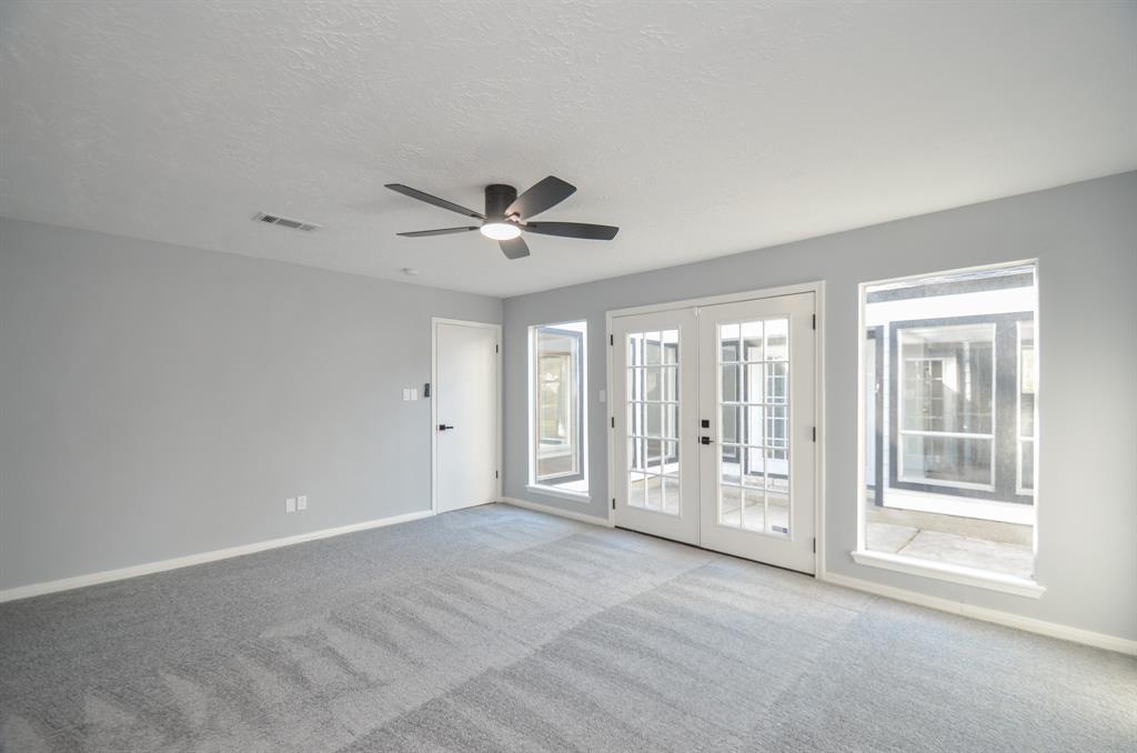 48 Artesia, Conroe, Texas image 25