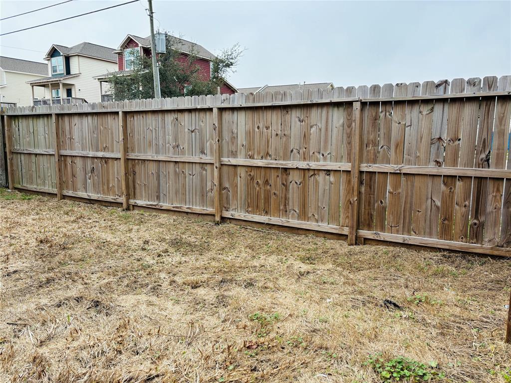7121 P 1/2, Galveston, Texas image 27
