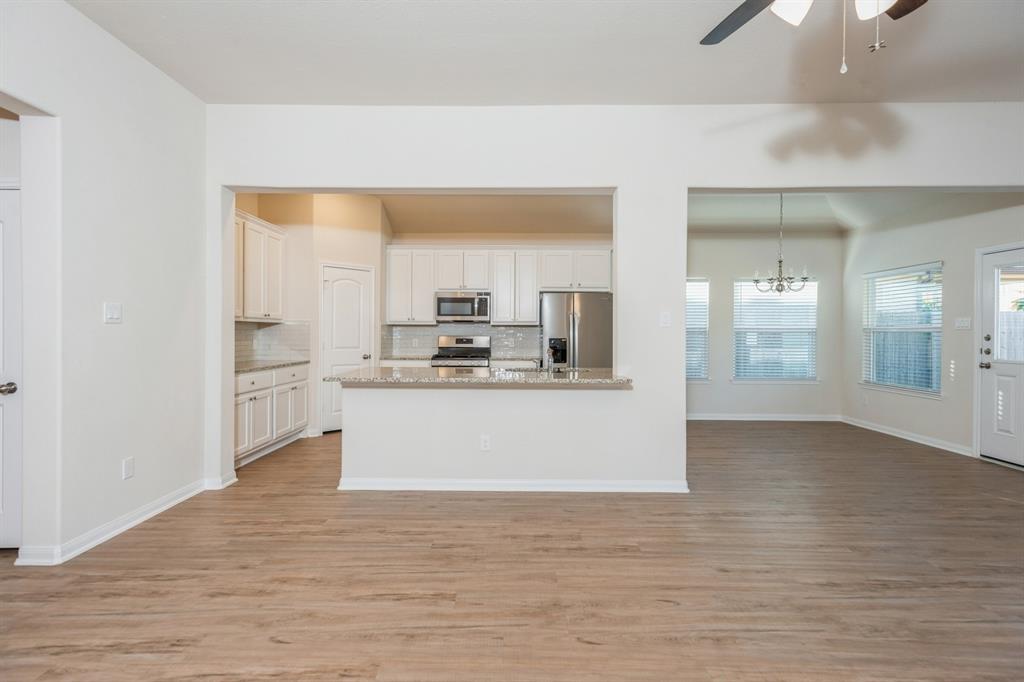 2510 Holly Laurel Manor