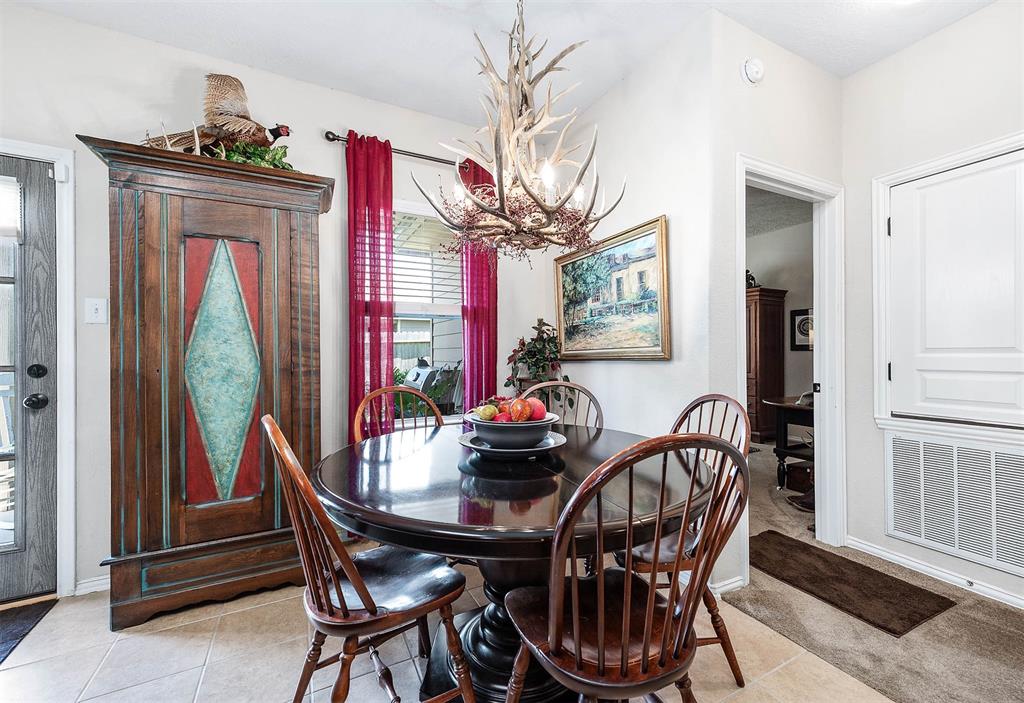 230 Shoshone Ridge Drive, La Marque, Texas image 13