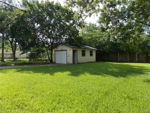 A home in Lake Jackson