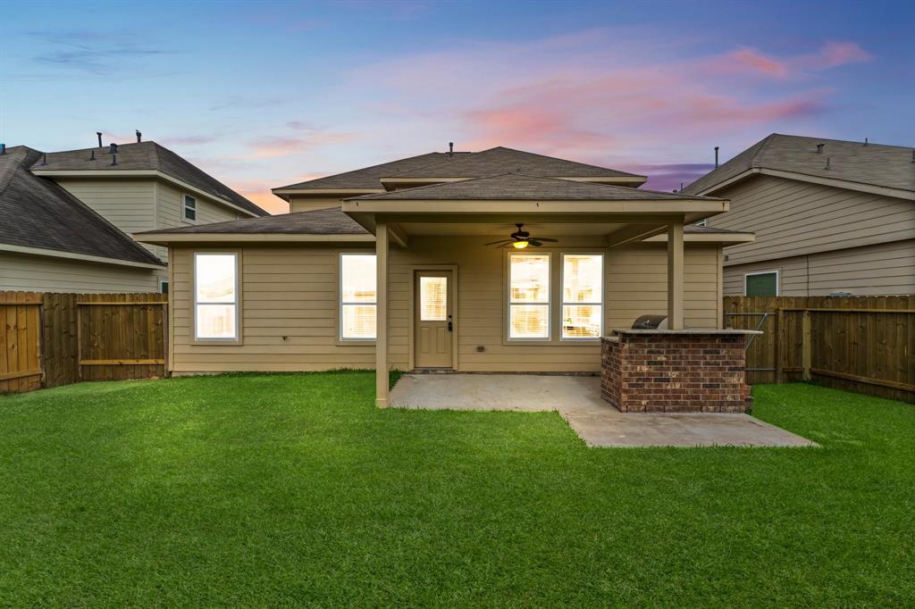 30742 Gardenia Trace Drive, Spring, Texas image 29