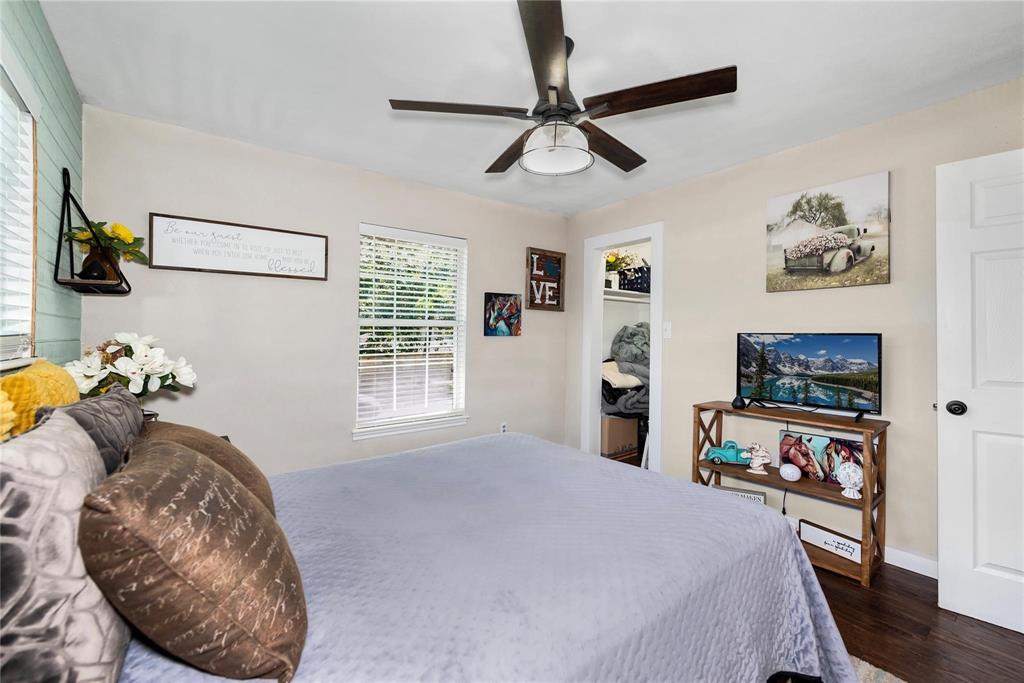 676 Ravensworth Drive, Conroe, Texas image 23