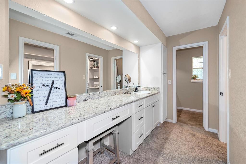 676 Ravensworth Drive, Conroe, Texas image 12