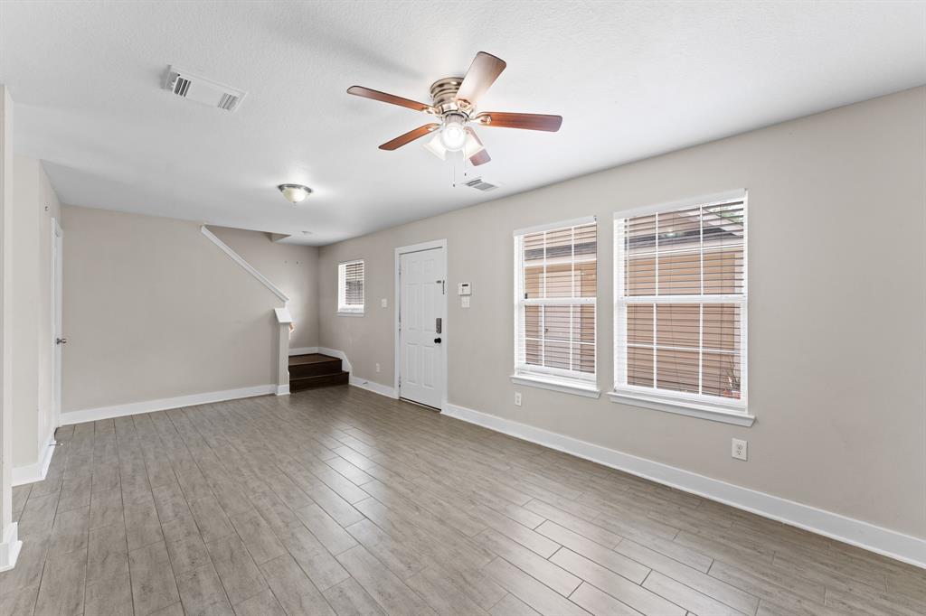 7419 Ravenswood, Missouri City, Texas image 6