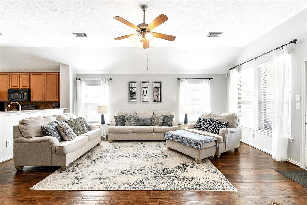 2822 Chalet Ridge Drive, Katy, Texas image 19