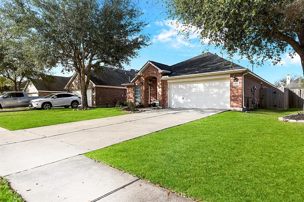 2822 Chalet Ridge Drive, Katy, Texas image 3