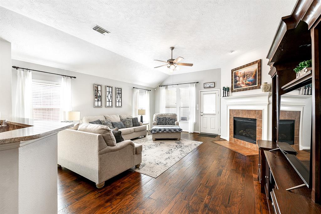 2822 Chalet Ridge Drive, Katy, Texas image 20