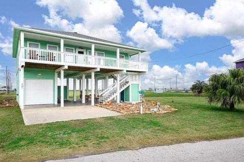 A home in Crystal Beach