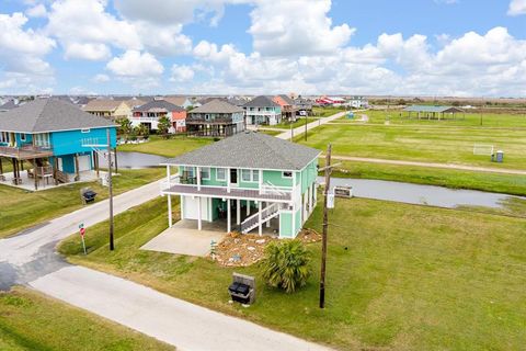 A home in Crystal Beach