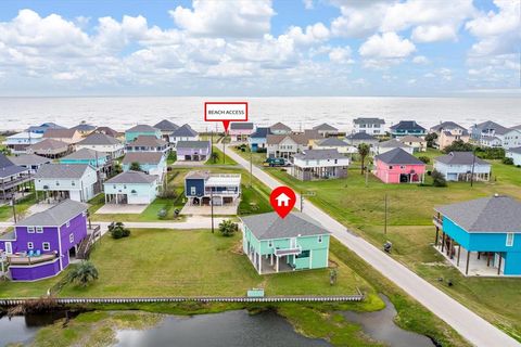 A home in Crystal Beach