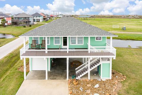 A home in Crystal Beach