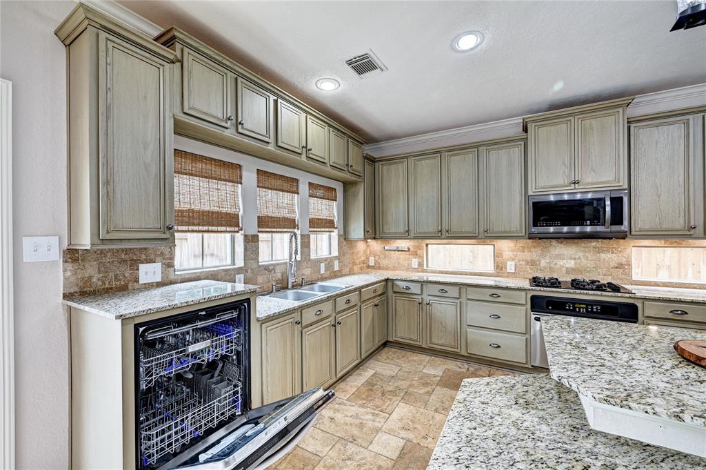 21814 Canton Pass Lane, Katy, Texas image 9