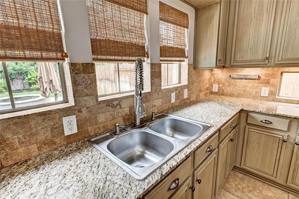 21814 Canton Pass Lane, Katy, Texas image 10