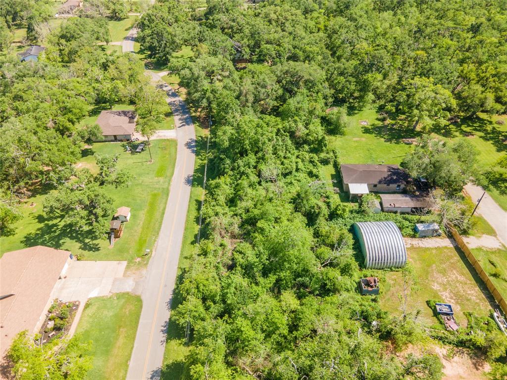 Robinhood Lane, Jones Creek, Texas image 3