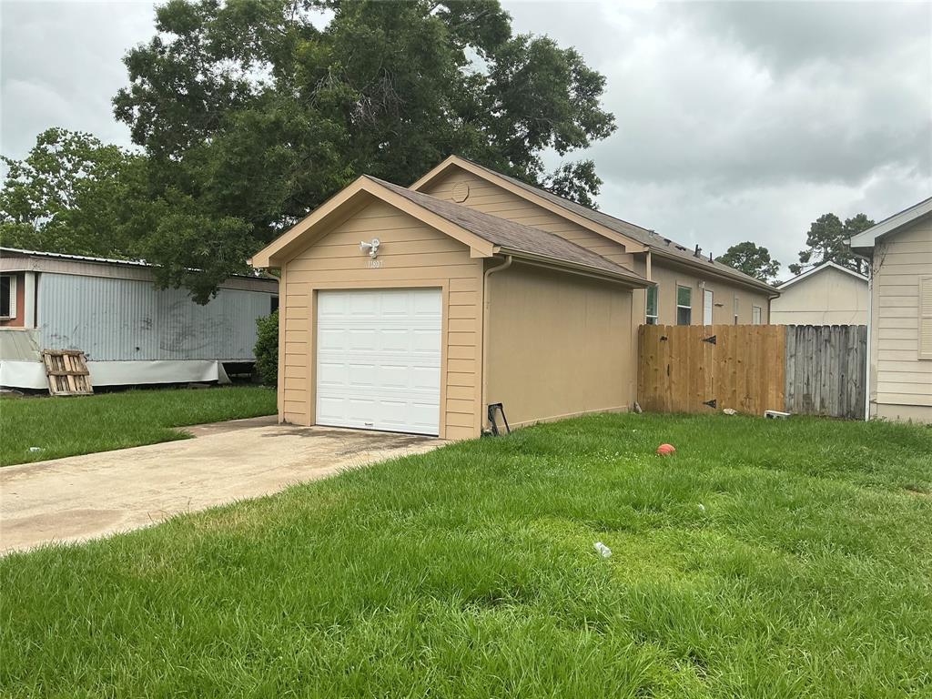 11807 Greensbrook Drive, Houston, Texas image 6