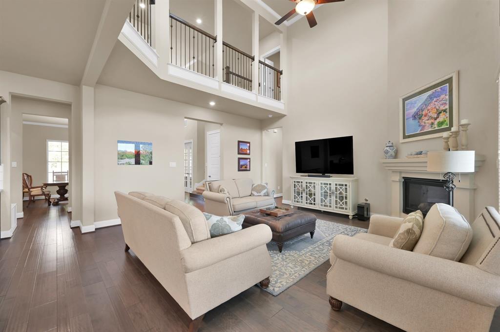 4906 Tres Lagos Drive, Spring, Texas image 9
