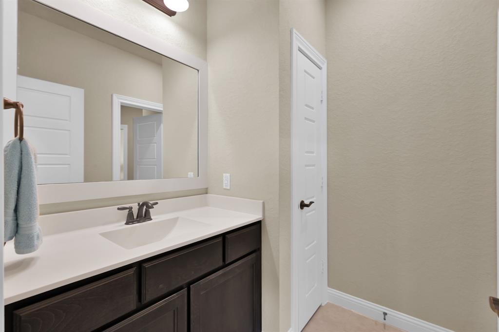 4906 Tres Lagos Drive, Spring, Texas image 24