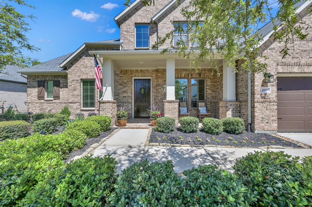 4906 Tres Lagos Drive, Spring, Texas image 2
