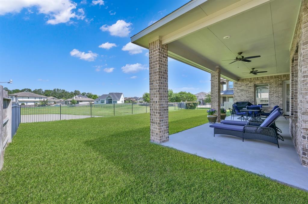4906 Tres Lagos Drive, Spring, Texas image 29