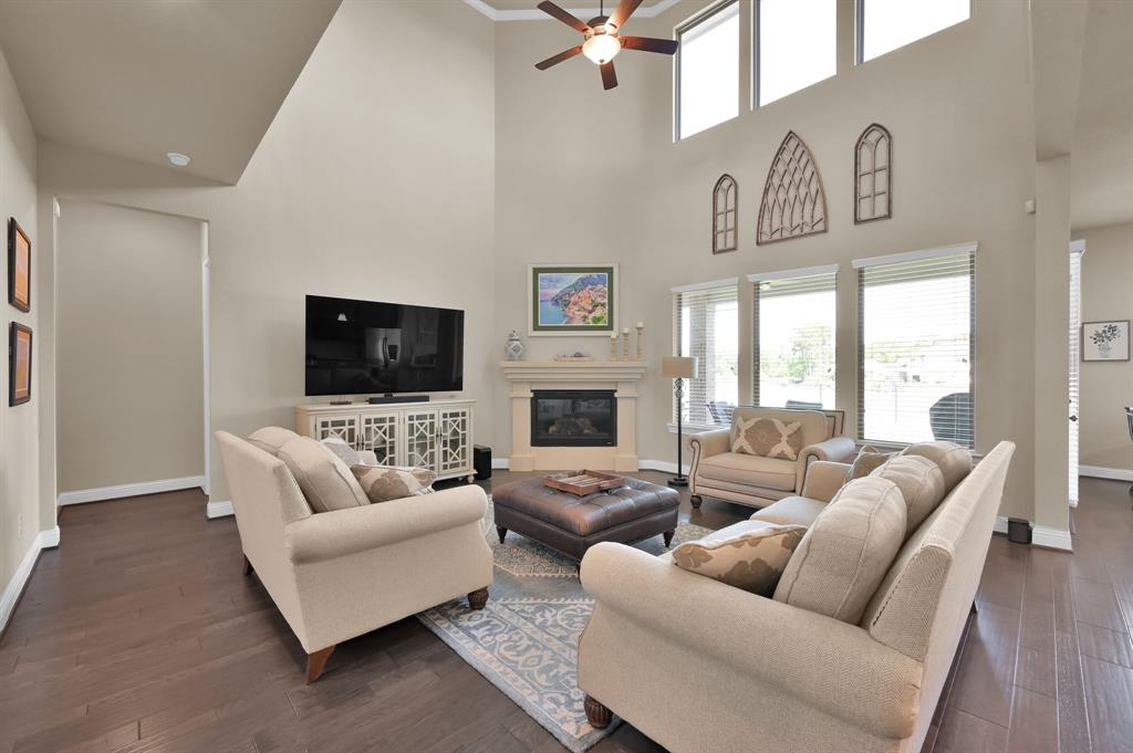 4906 Tres Lagos Drive, Spring, Texas image 10
