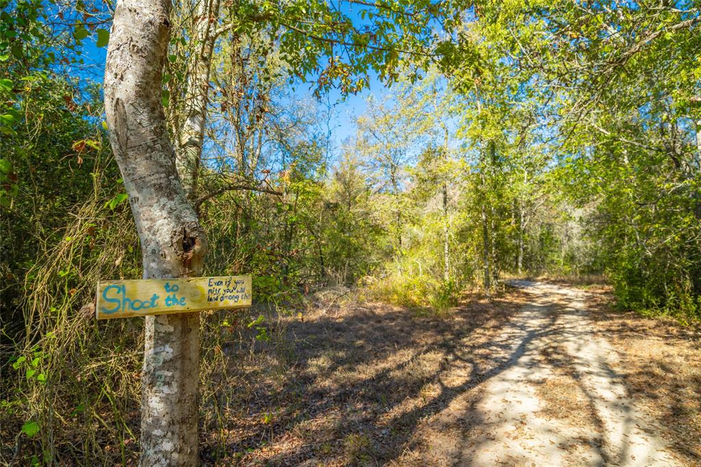 2001 Waldeck Road, Ledbetter, Texas image 22