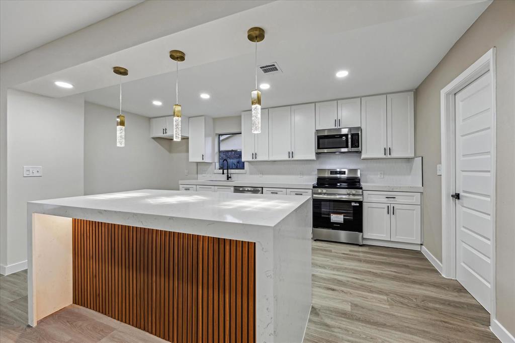 8902 Hendon Lane, Houston, Texas image 8