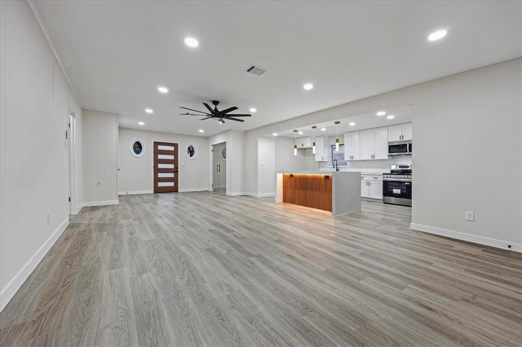 8902 Hendon Lane, Houston, Texas image 5