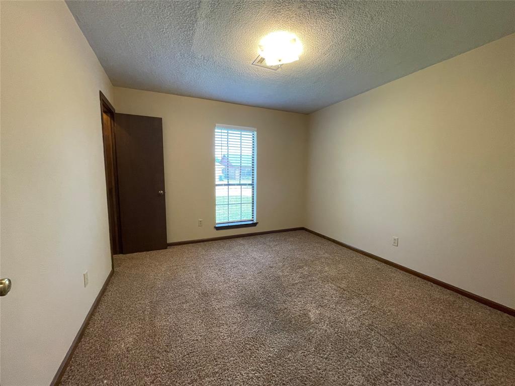 1075 Meadowland Drive, Beaumont, Texas image 19