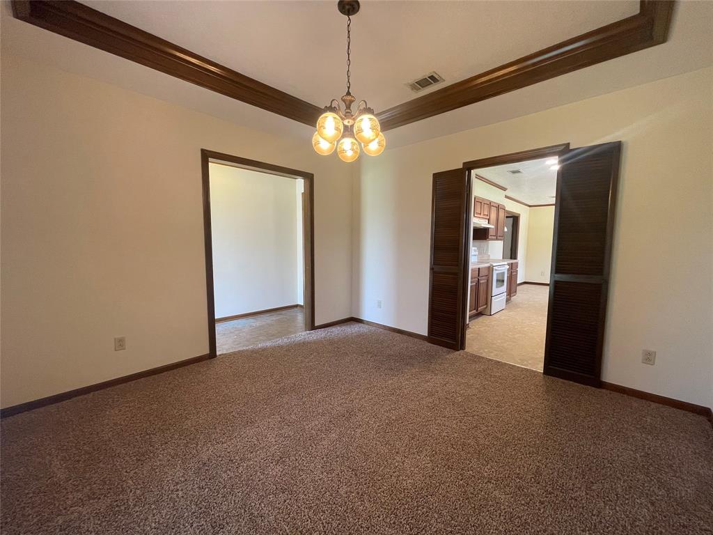1075 Meadowland Drive, Beaumont, Texas image 7