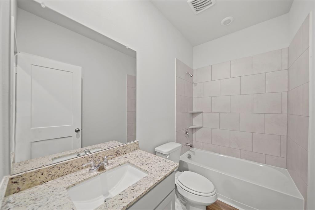 5823 Bright Keel Drive, Katy, Texas image 15