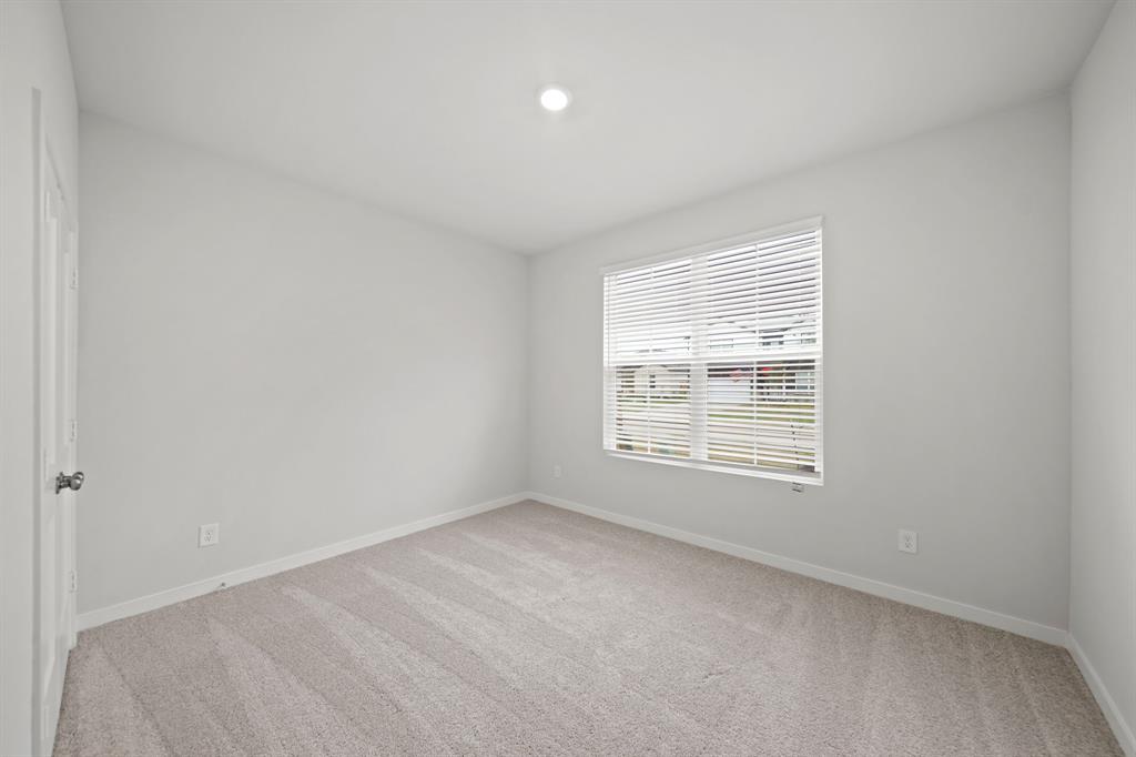 5823 Bright Keel Drive, Katy, Texas image 11