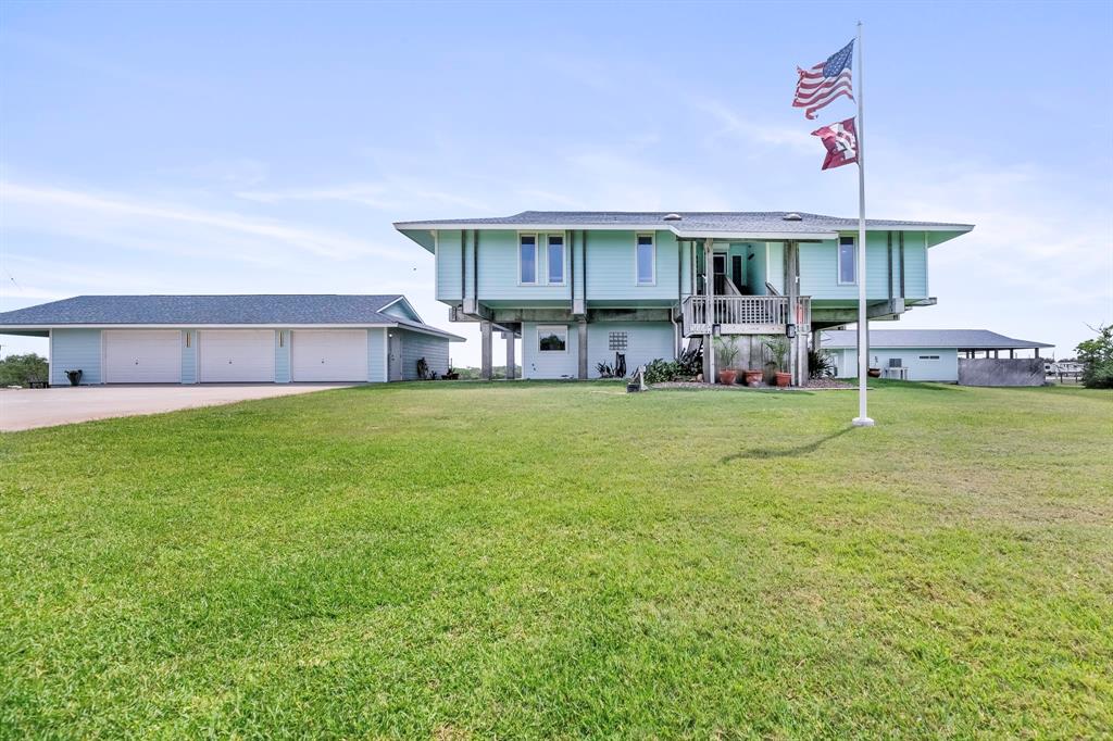 178 Smyth Street, Port O Connor, Texas image 1