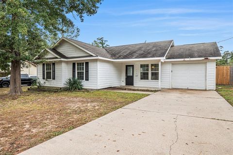 A home in Conroe