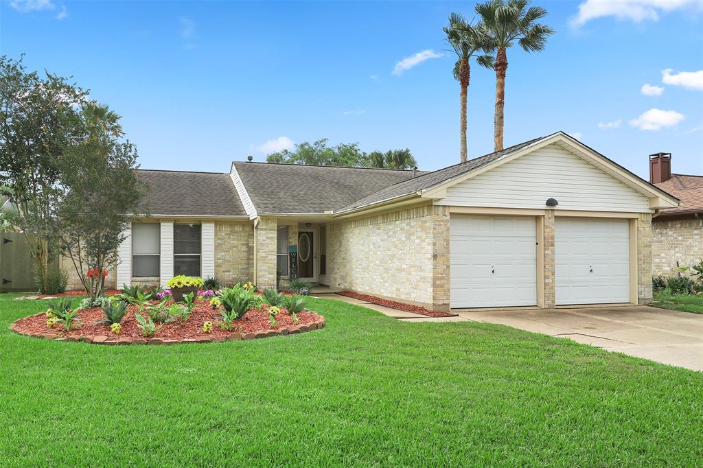 6538 Trimstone Drive, Pasadena, Texas image 1