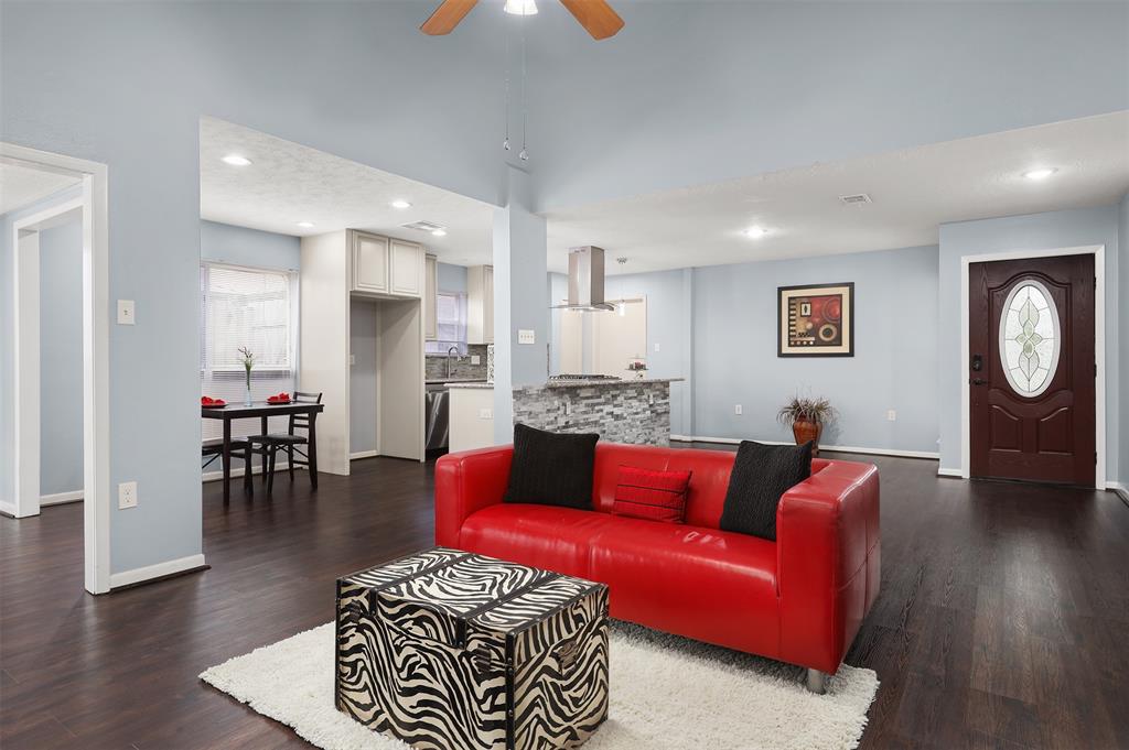 6538 Trimstone Drive, Pasadena, Texas image 7