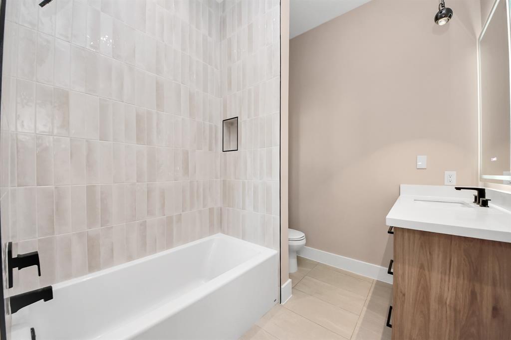 5749 Kiam St St, Houston, Texas image 30