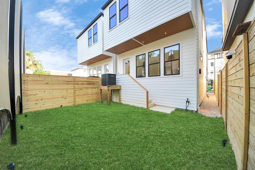 5749 Kiam St St, Houston, Texas image 34