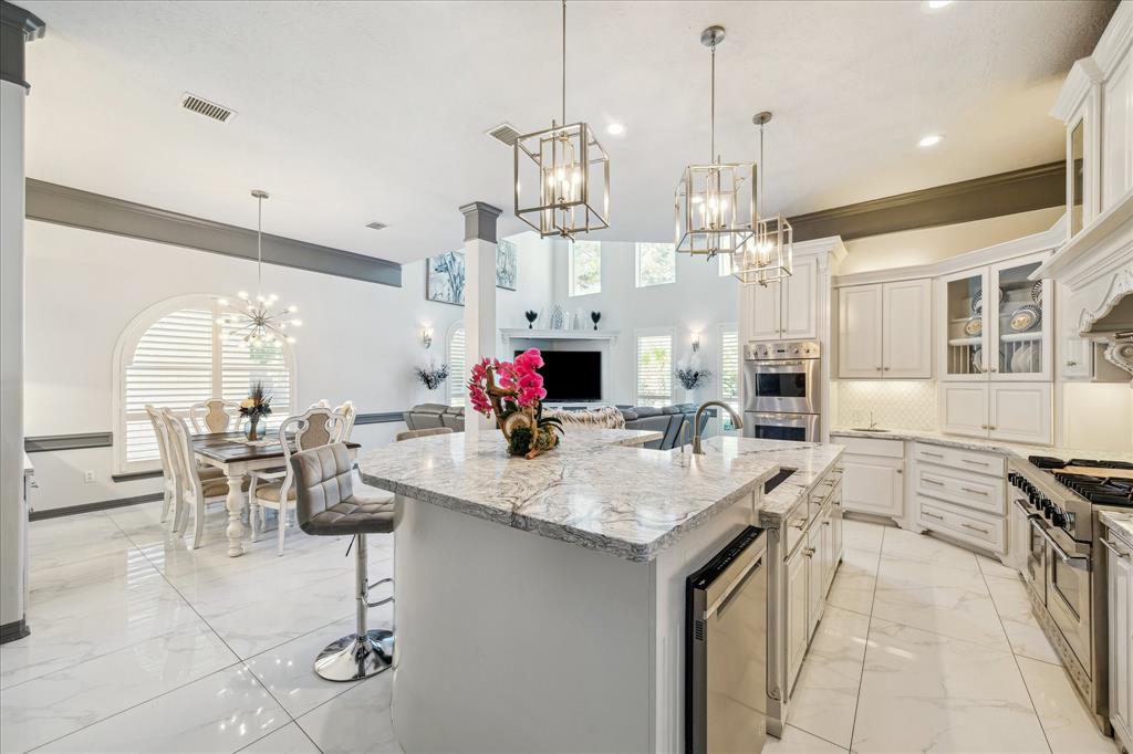 22009 Holly Creek Trail, Tomball, Texas image 15