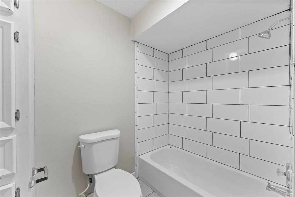 19902 18th Fairway Drive, Humble, Texas image 23