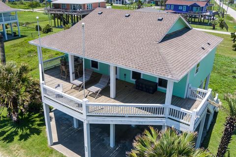 A home in Crystal Beach